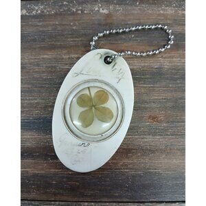 Lucky 4 Leaf Clover Keychain Genuine Preserved Plant Kentucky Credit Union Vtg